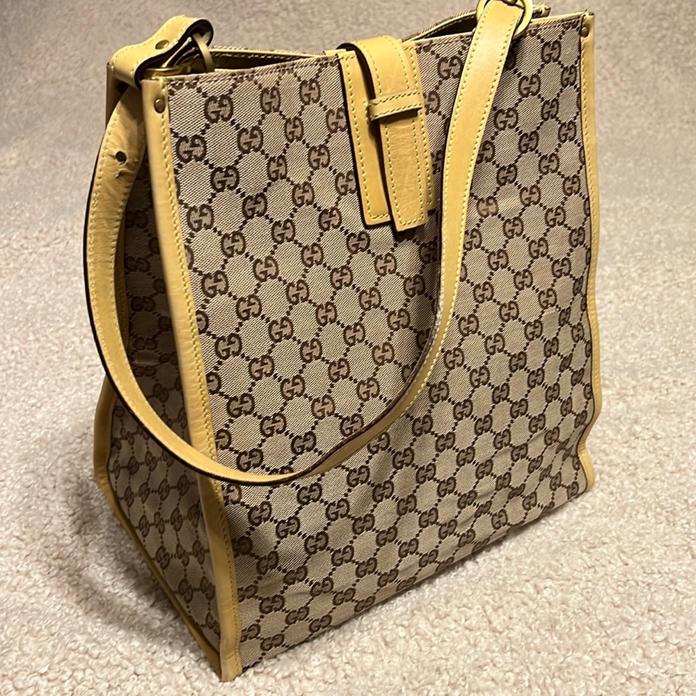 GUCCI GG LARGE SHOULDER TOTE Brown with Yellowish beige Leather Trim